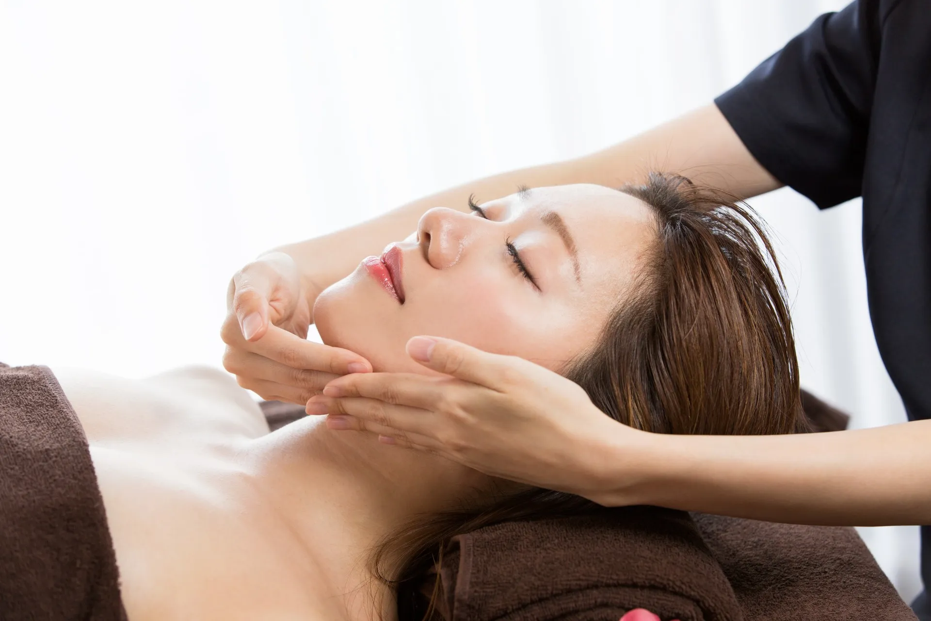 しみ・くすみ・ハリ不足に。